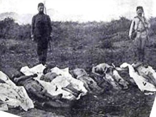 Fotografije napravljene nakon pokolja u Šahovićima 3.jpg