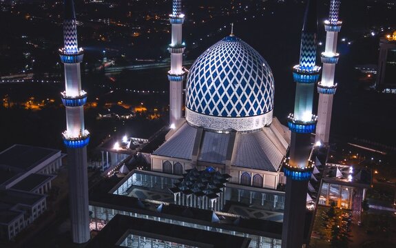 Kako se klanja bajram namaz.jpg